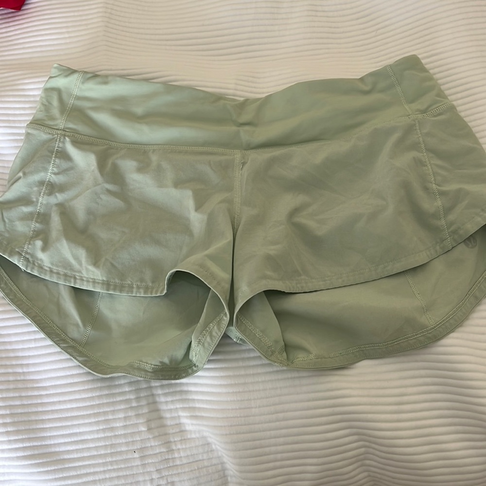 mint lululemon shorts. size 6